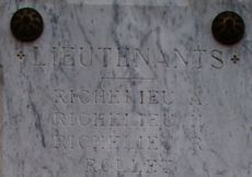 haut de la plaque 4